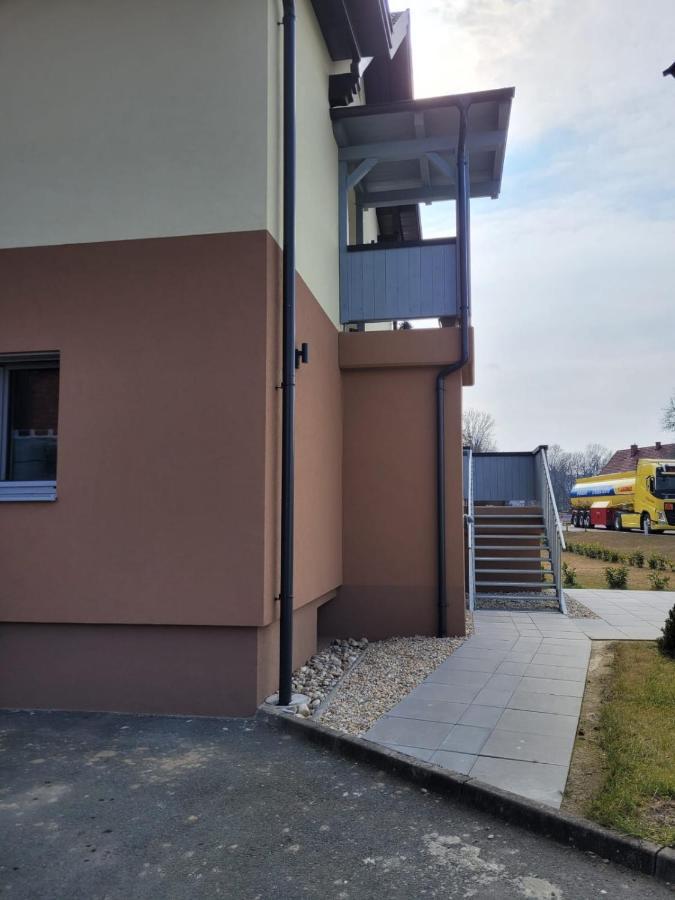 Ferienwohnung Stoisser Mureck Buitenkant foto